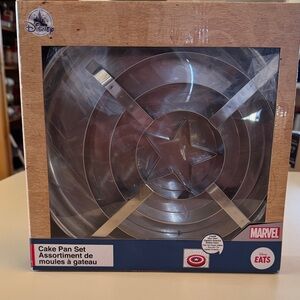 Marvel Captain America Shield Cake Pan. New